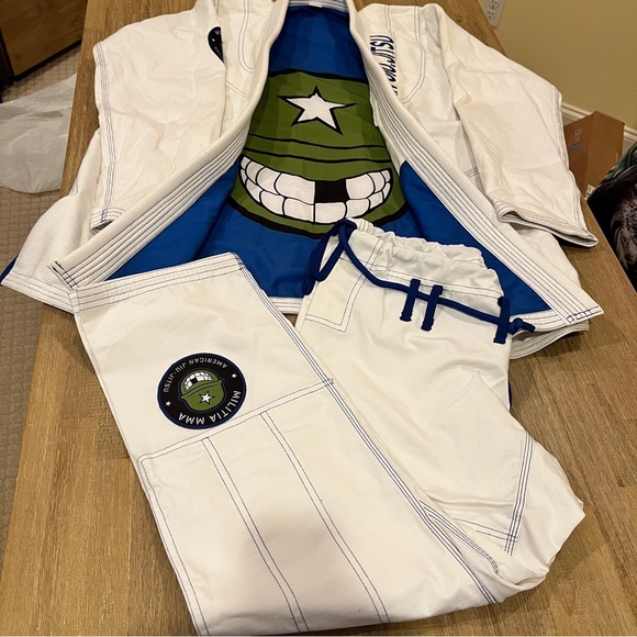 Militia MMA American Jiu Jitsu Gi - Picture 1 of 12